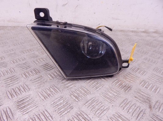 Фара противотуманная правая BMW 5-series (E60/61) 63 17 7 177 712
