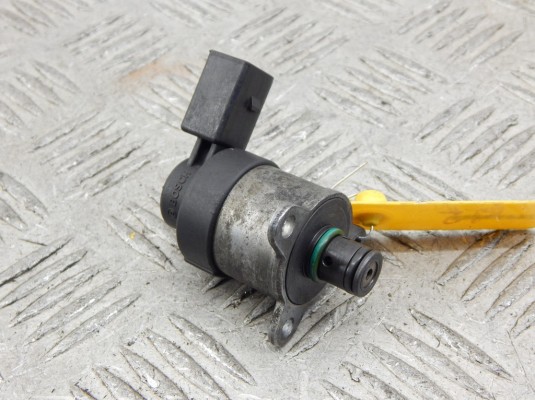 Датчик давления топлива BMW X5-series (E53) 13 51 7 787 186