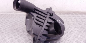 Корпус воздушного фильтра BMW 5-series (F10/11) 13 71 7 612 014 Корпус воздушного фильтра BMW 5-series (F10/11) 13 71 7 612 014