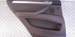Обшивка двери задней левой (дверная карта) BMW X5-series (E70)