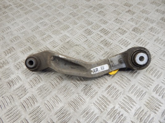 Рычаг задний правый BMW 7-series (F01/02) 33 32 6 782 132