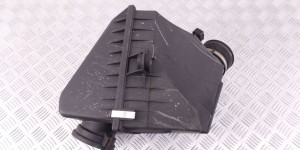Корпус воздушного фильтра BMW 7-series (E38)