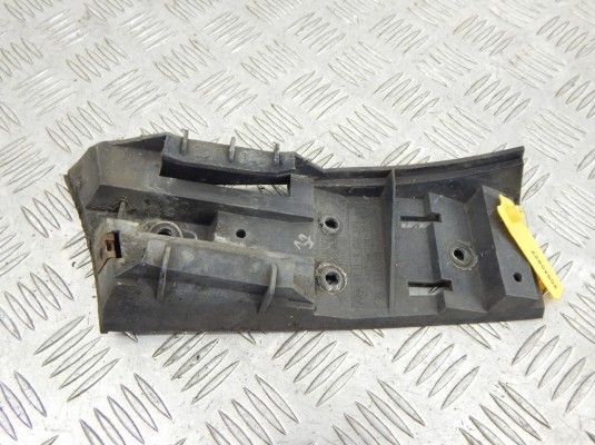 Кронштейн крепления бампера переднего BMW 5-series (E39) 51 11 8 159 349