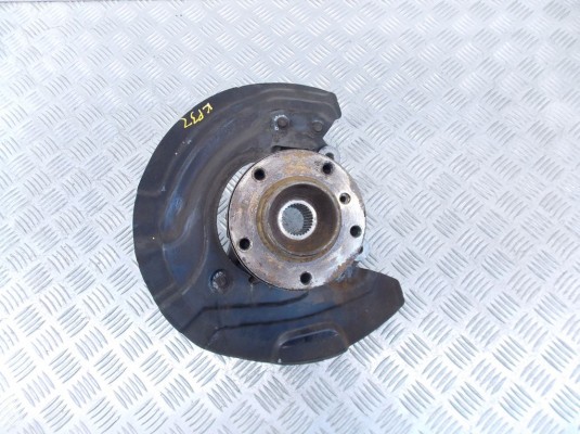 Ступица передняя левая BMW 3-series (E90/91/92) 31 21 6 768 995