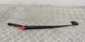 Щеткодержатель (поводок стеклоочистителя, дворник) BMW 3-series (E46) 61 61 7 007 128 Щеткодержатель (поводок стеклоочистителя, дворник) BMW 3-series (E46) 61 61 7 007 128