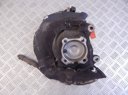 Ступица передняя левая BMW 5-series (E60/61) 31 21 6 760 953