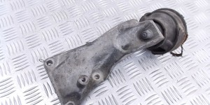 Кронштейн двигателя BMW 3-series (E46) 22 11 6 753 167