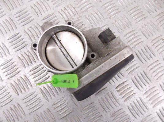 Заслонка дроссельная BMW 5-series (E60/61) 13 54 7 516 946