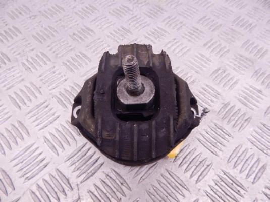 Подушка крепления двигателя BMW 5-series (E60/61) 22 11 6 769 874