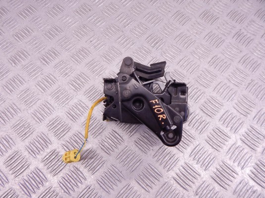 Замок капота BMW 5-series (F10/11) 51 23 7 184 442 Замок капота BMW 5-series (F10/11) 51 23 7 184 442
