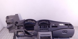 Панель передняя салона (торпедо) BMW 5-series (E60/61)