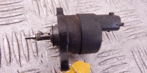 Датчик давления топлива BMW X5-series (E53) 13 51 7 787 537 Датчик давления топлива BMW X5-series (E53) 13 51 7 787 537