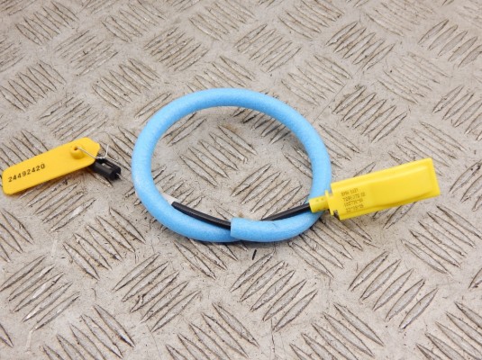 Трос двери передней BMW 2-series (F45/46) 51 21 7 296 372 Трос двери передней BMW 2-series (F45/46) 51 21 7 296 372