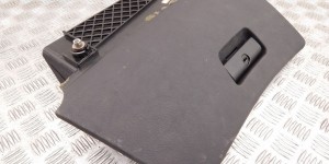 Бардачок BMW 5-series (E39) 51 16 7 143 320