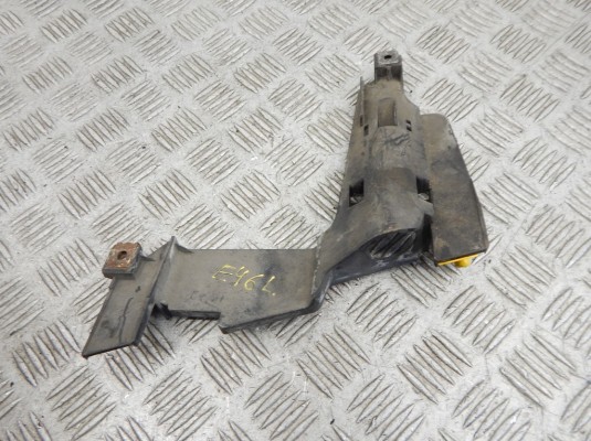 Крепление фары левой BMW 3-series (E46) 63 12 8 380 187