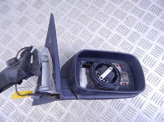 Зеркало наружное правое BMW 3-series (E46) 51 16 8 245 128