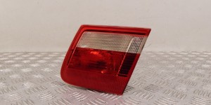 Фонарь крышки багажника правый BMW 3-series (E46) 63 21 8 368 760