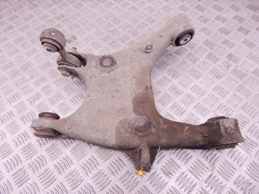 Рычаг задний левый BMW 7-series (F01/02) 33 32 6 794 875