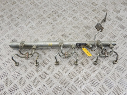 Трубка топливная BMW X5-series (E53) 13 51 7 788 679 Трубка топливная BMW X5-series (E53) 13 51 7 788 679