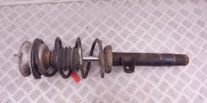 Стойка передняя правая BMW 3-series (E90/91/92) Стойка передняя правая BMW 3-series (E90/91/92)