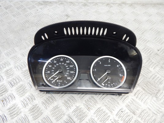 Щиток приборов (приборная панель) BMW 5-series (E60/61) 62 11 6 958 601