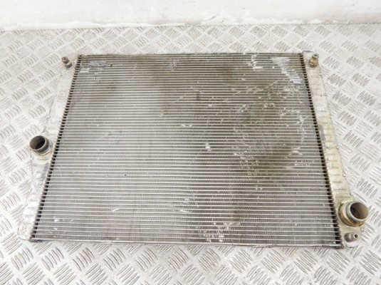 Радиатор (основной) BMW 7-series (F01/02) 17 11 8 669 005