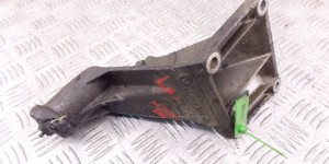 Кронштейн двигателя BMW 3-series (E46) 22 11 1 094 697
