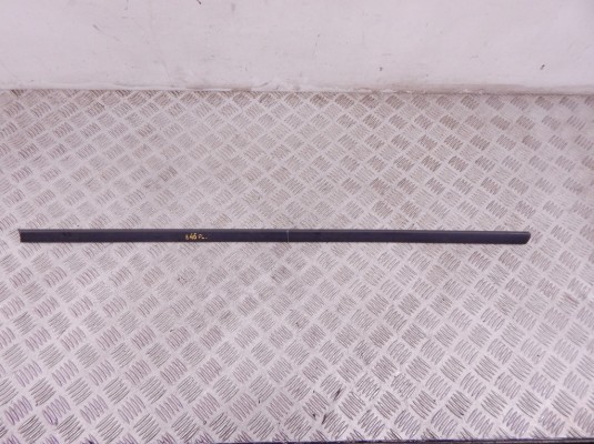 Молдинг двери передней левой BMW 3-series (E46) 51 13 8 208 449