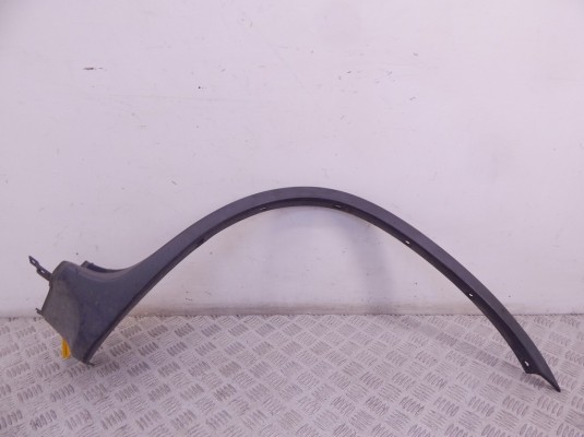 Молдинг крыла переднего правого BMW X5-series (E53) 51 71 8 408 704