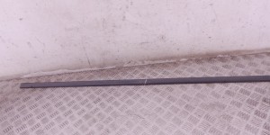 Молдинг двери передней правой BMW 3-series (E46) 51 13 8 252 378 Молдинг двери передней правой BMW 3-series (E46) 51 13 8 252 378
