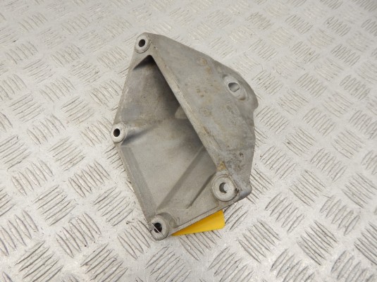 Кронштейн двигателя BMW 5-series (E60/61) 22 11 6 761 111