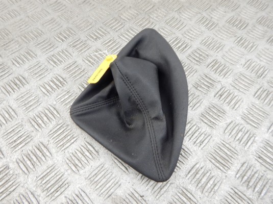 Чехол рычага КПП BMW 1-series (E87) 7525722 Чехол рычага КПП BMW 1-series (E87) 7525722