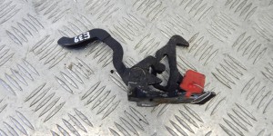 Крюк капота BMW 5-series (E39) 51 23 8 172 164