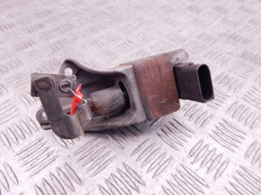 Клапан управления турбиной (актуатор) BMW 3-series (E90/91/92)