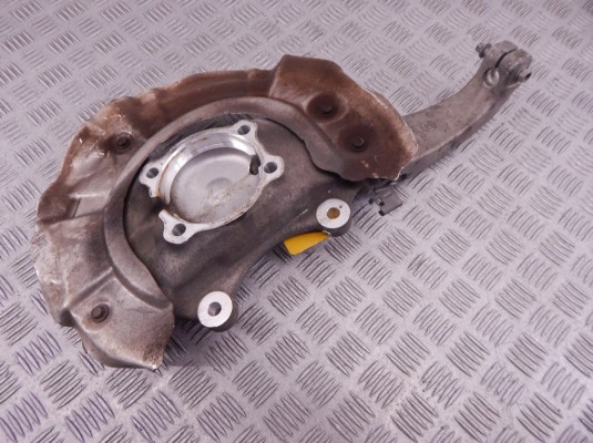 Ступица передняя левая BMW 5-series (F10/11) 31 21 6 775 769 Ступица передняя левая BMW 5-series (F10/11) 31 21 6 775 769