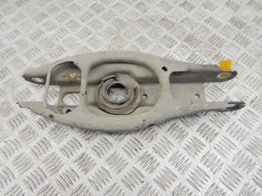 Рычаг задний правый BMW 1-series (E87) 33 32 6 772 899