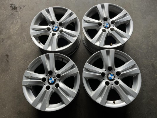 Диск литой BMW 1-series (E87) 36 11 6 779 696