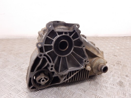 Раздаточная коробка BMW X5-series (E53) 27 10 7 555 295