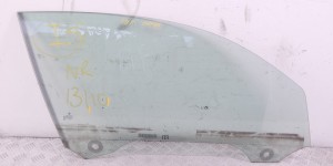 Стекло двери передней правой BMW 1-series (F20/21) 51 33 7 268 720