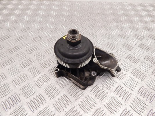 Помпа BMW 7-series (E65/66) 11 51 7 794 244