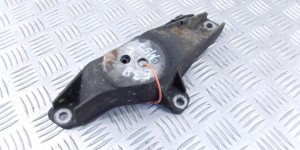 Кронштейн двигателя BMW 5-series (E39) 22 11 1 096 079