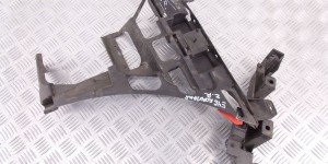 Кронштейн крепления бампера заднего BMW 3-series (E46) 8252820