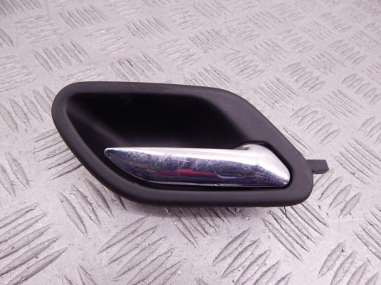 Ручка внутренняя задняя правая BMW 5-series (E39) 51 21 8 226 050