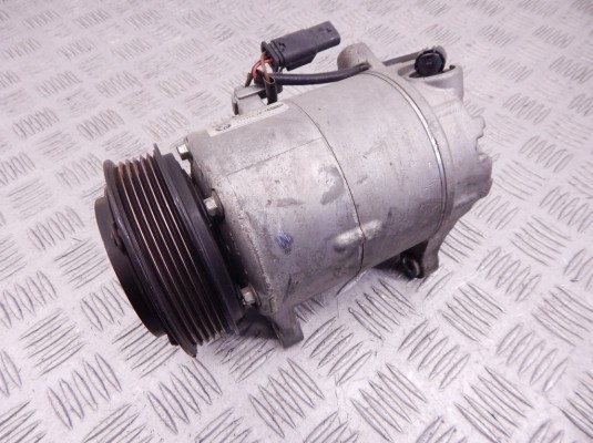 Компрессор кондиционера BMW X1-series (F48) 64 52 9 295 050