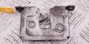 Замок капота BMW 3-series (E90/91/92) 51 23 7 115 229 Замок капота BMW 3-series (E90/91/92) 51 23 7 115 229