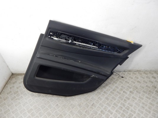 Обшивка двери задней правой (дверная карта) BMW 7-series (F01/02)