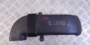 Воздуховод BMW X5-series (E70) 13 71 7 799 364