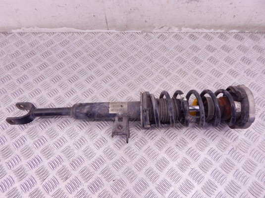 Стойка передняя левая BMW 5-series (F10/11) 31 31 6 863 887 Стойка передняя левая BMW 5-series (F10/11) 31 31 6 863 887