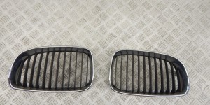 Решетка радиатора BMW 1-series (E87) Решетка радиатора BMW 1-series (E87)