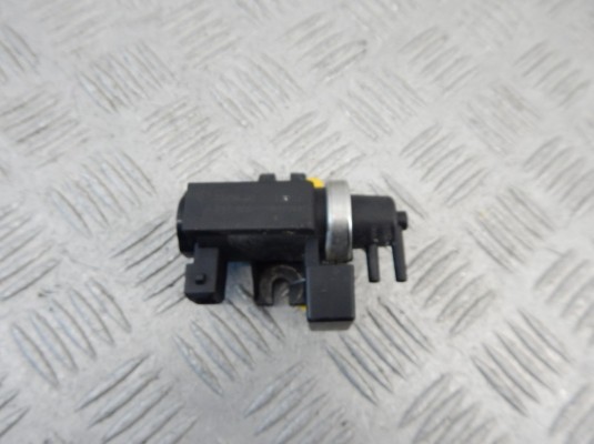 Преобразователь давления (соленоид наддува/EGR) BMW X5-series (E53) 11 74 2 247 906